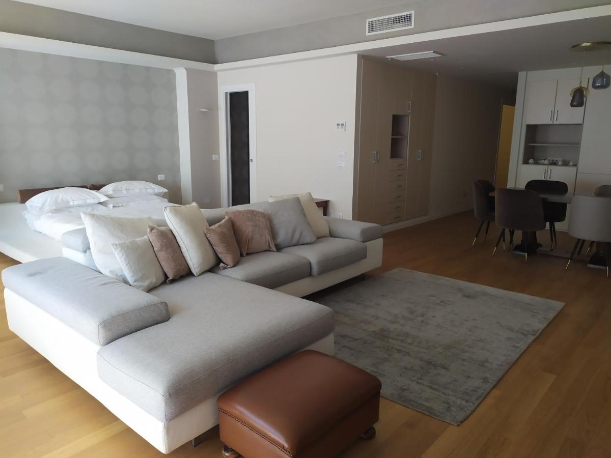 Diana Grand Hotel Alassio Bagian luar foto