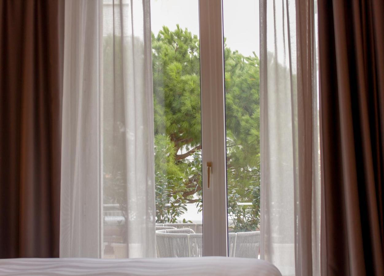 Diana Grand Hotel Alassio Bagian luar foto