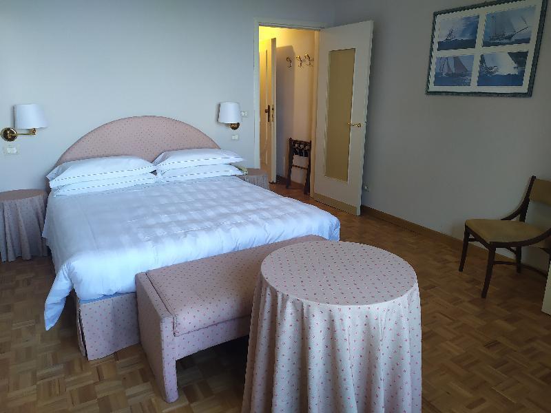 Diana Grand Hotel Alassio Bagian luar foto
