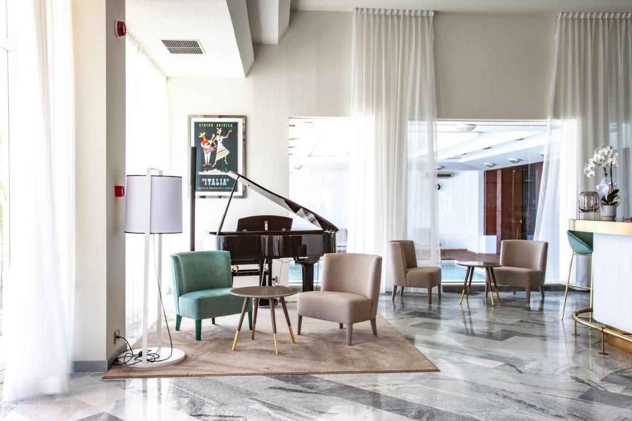 Diana Grand Hotel Alassio Bagian luar foto